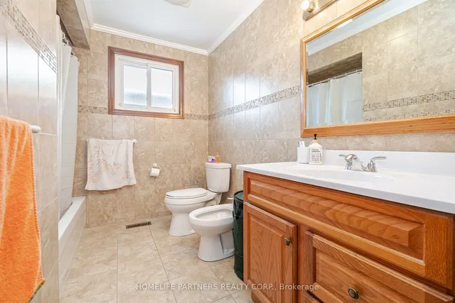 Additional image 26 of 60 Larchmere Ave