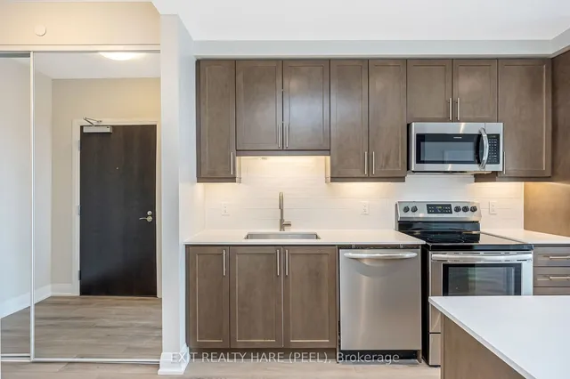 Additional image 13 of 15 Lynch St Unit 901