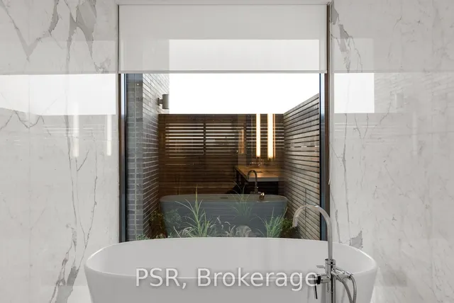 Additional image 18 of 500 Wellington St Unit Ph1001