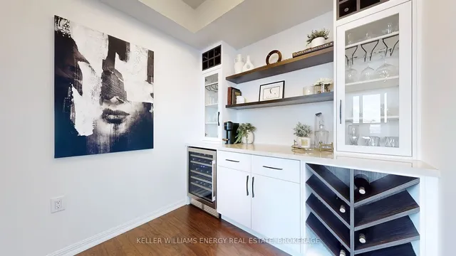 Additional image 17 of 125 Western Battery Rd Unit 2302