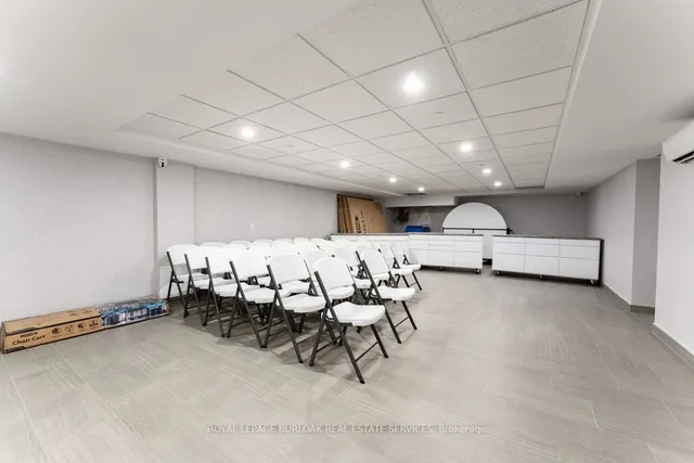 Additional image 24 of 700 Dynes Rd Unit 103