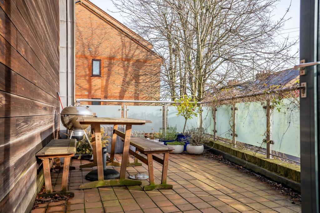 Additional image 3 of De Novo Place, Granville Road, St. Albans, Hertfordshire, AL1