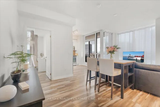 Additional image 2 of 75 Eglinton Ave Unit 502