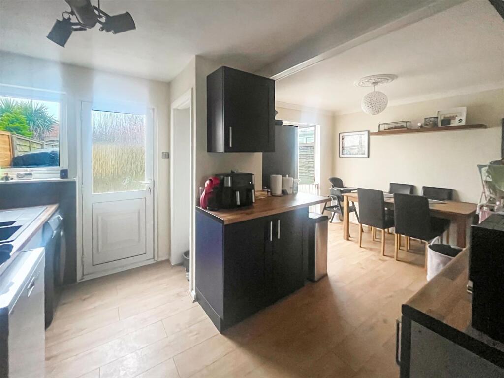 Additional image 5 of White Acre, Littlehampton