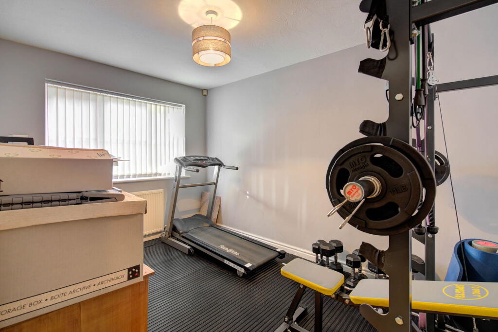 Additional image 10 of 16 Vernon Close, Saughall, Chester,