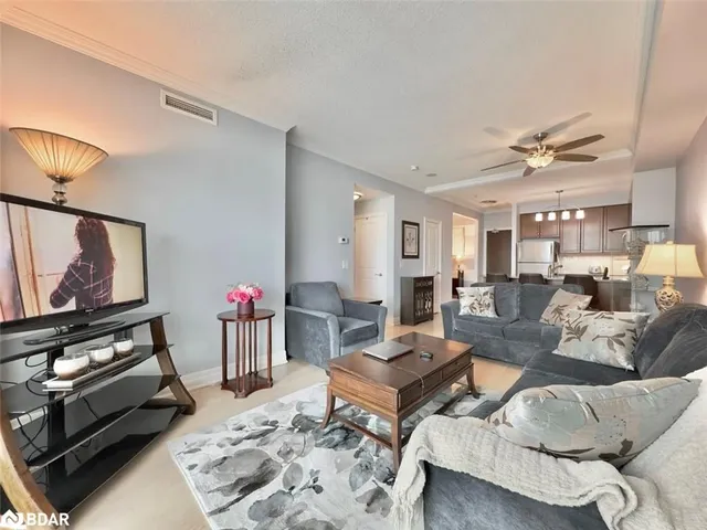 Additional image 10 of 100 John St Unit 403