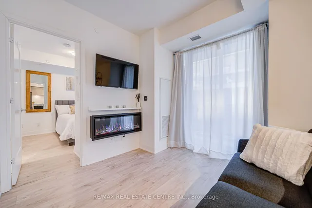 Additional image 22 of 70 Annie Craig Dr Unit 703