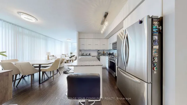 Additional image 15 of 55 Bremner Blvd Unit 3001