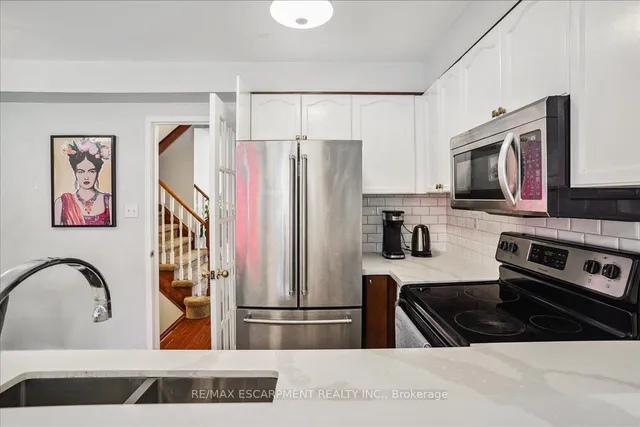 Additional image 12 of 2403 Emerson Dr