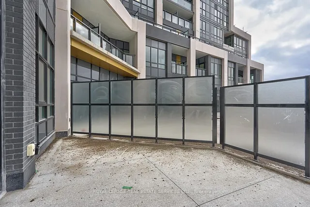 Additional image 17 of 405 Dundas St Unit 101