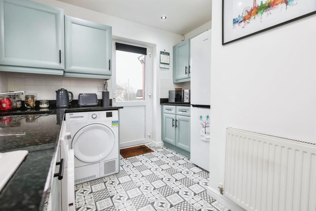 Additional image 4 of Hawksworth Crescent, Chelmsley Wood, Birmingham