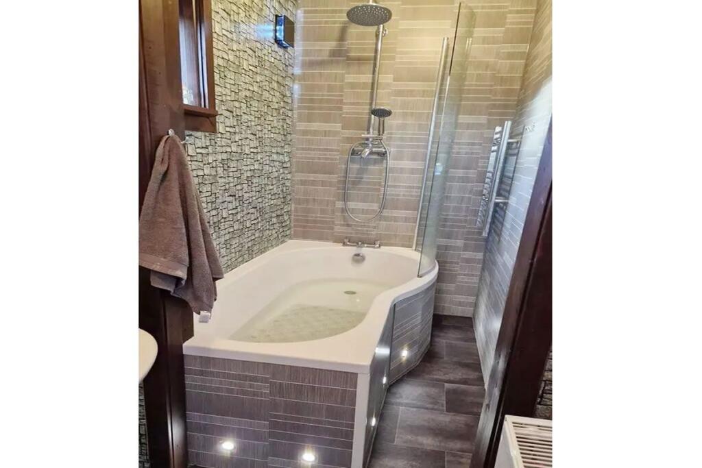 Additional image 5 of , Willow Cottage, Craigellachie, Moray, AB389SP