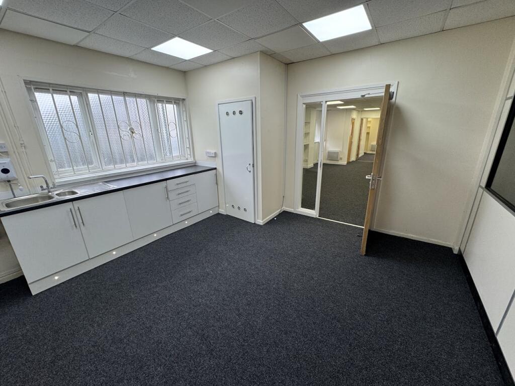 Additional image 6 of Unit F, Pikehelve Street, West Bromwich, B70 0TU