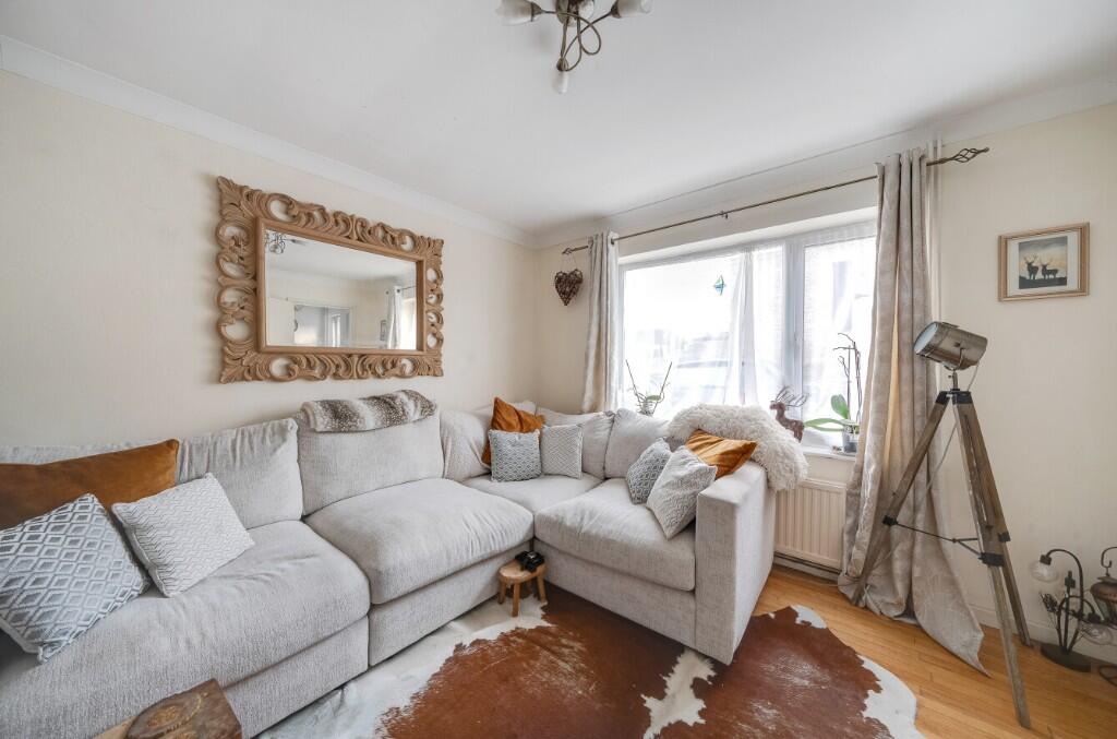 Additional image 4 of Coombe Street, Bruton, Somerset, BA10 0EN