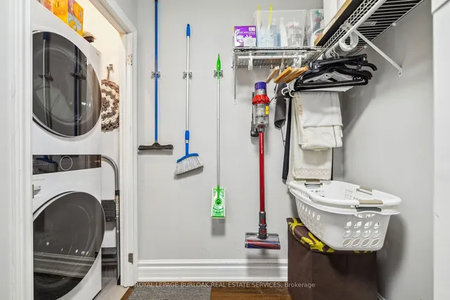 Additional image 16 of 34 Plains Rd Unit 404