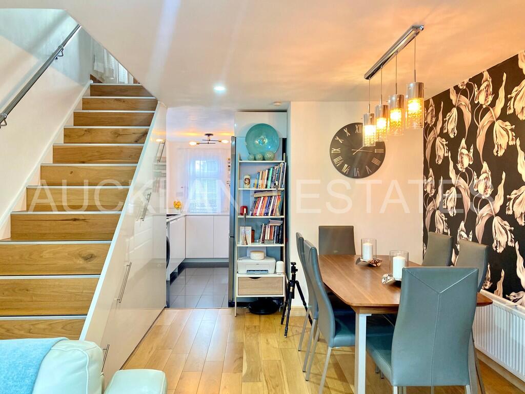 Additional image 13 of Vincenzo Close, Welham Green