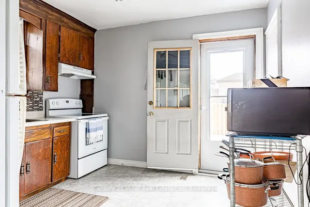 Additional image 28 of 131 Harmony Ave