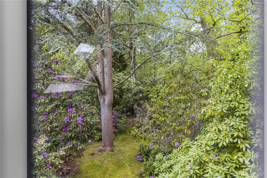 Additional image 43 of Kentish Lane, Brookmans Park, Hertfordshire, AL9