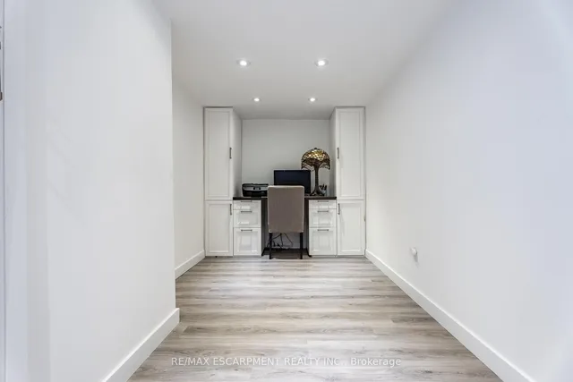 Additional image 34 of 154 Westchester Rd