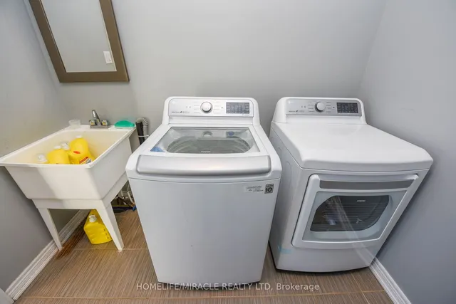 Additional image 40 of 2 Lorenzo Circ