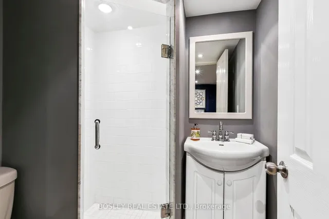 Additional image 38 of 352 Inglewood Dr