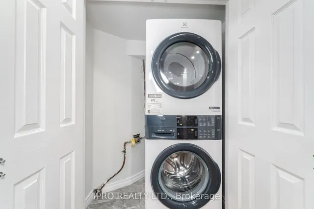 Additional image 34 of 54 Forestgrove Circ