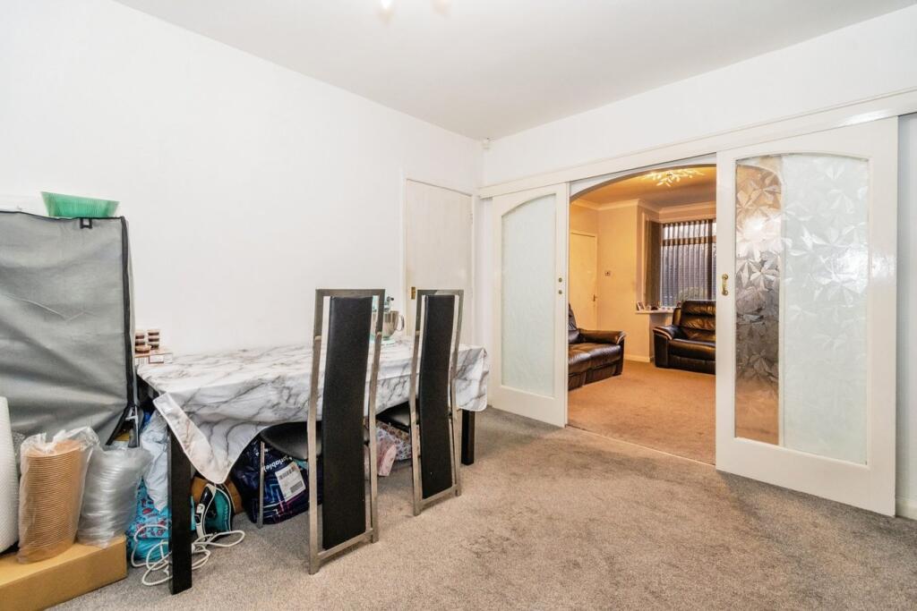 Additional image 5 of Woodvale Way, Bradford, BD7