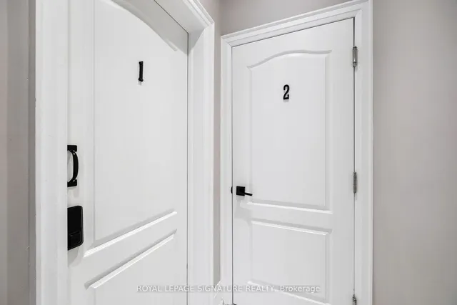 Additional image 30 of 1646 Dupont St