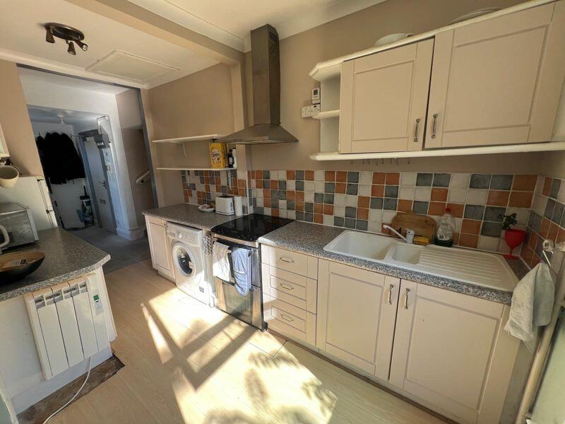 Winchester Road, Worthing, West Sussex BN11