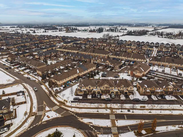 Additional image 40 of 10 Pumpkin Pass Unit 32