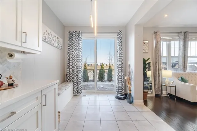 Additional image 19 of 1407 Chretien Street