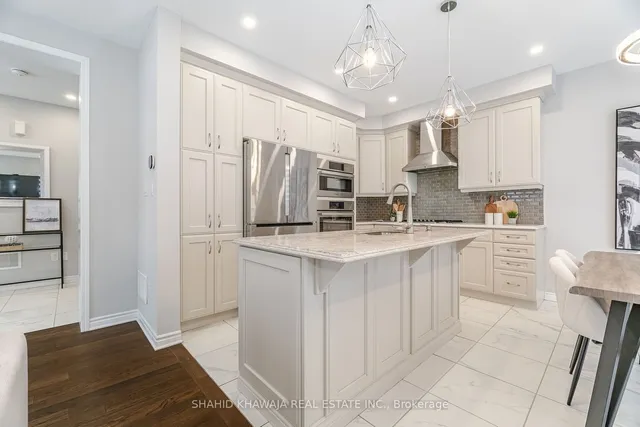 Additional image 11 of 1350 Lobelia Cres