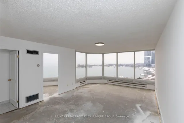 Additional image 24 of 1 Palace Pier Crt Unit 1103