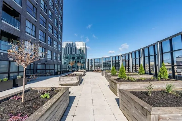 Additional image 18 of 1 Victoria St Unit 1512