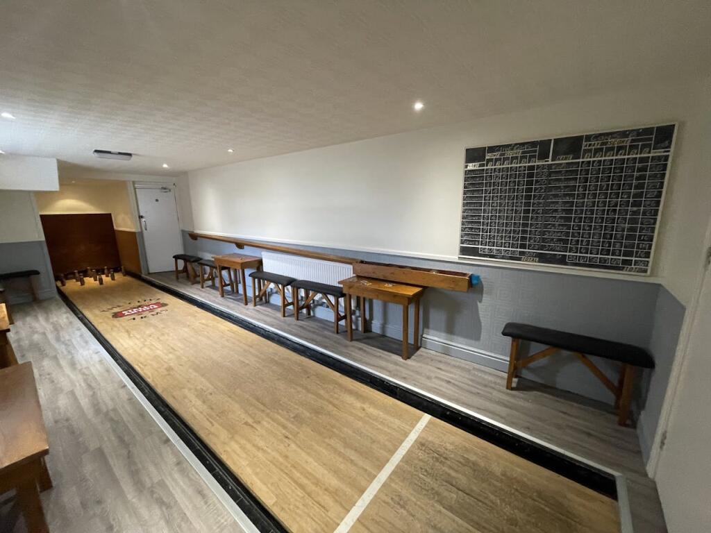 Additional image 2 of Clive Arms Hotel, 31 John Street, Penarth, CF64 1DN