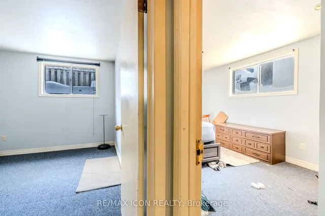 Additional image 24 of 263 Fergus Ave