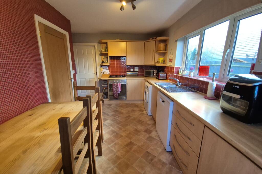 Additional image 10 of Uncle Bens Close, Oldbury, B69