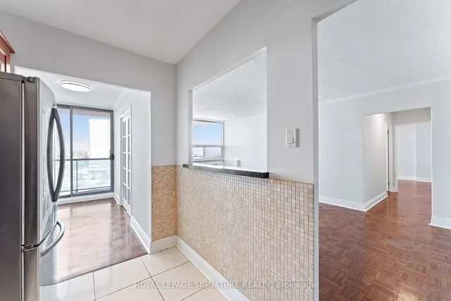 Additional image 15 of 5949 Yonge St Unit 802