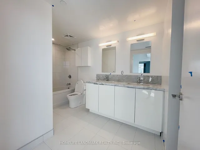 Additional image 5 of 238 Simcoe St Unit 2009