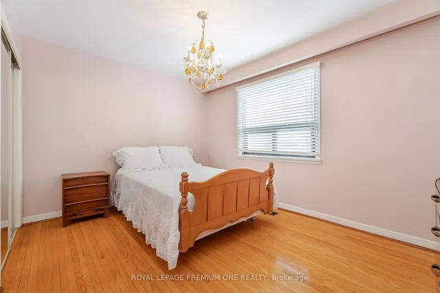 Additional image 24 of 11 Digby Crt