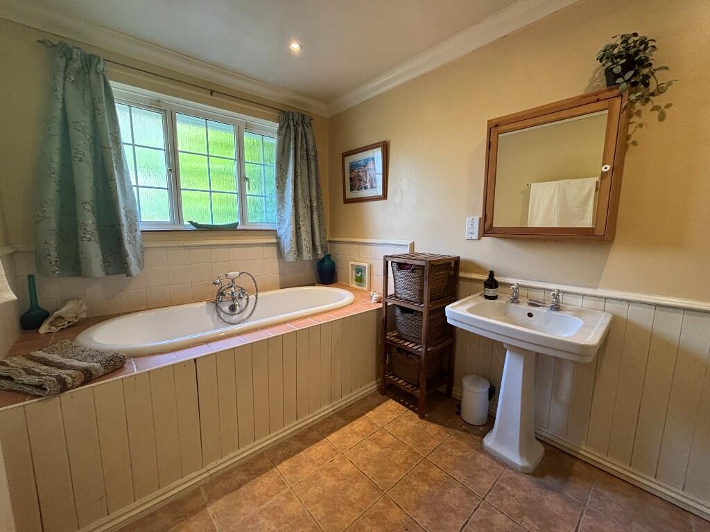 Additional image 11 of BH18 CHARBOROUGH ROAD, Broadstone