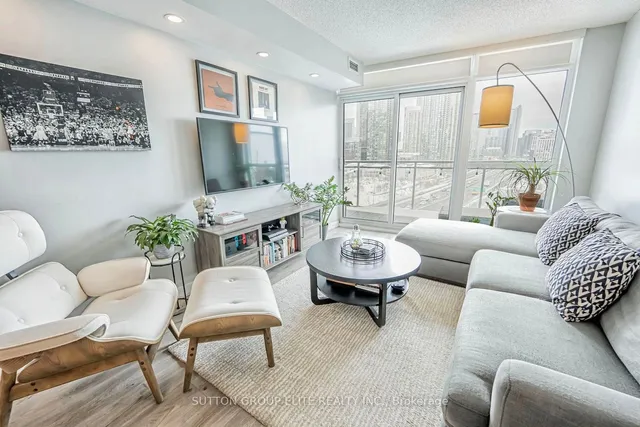 Additional image 8 of 38 Dan Leckie Way Unit 1611