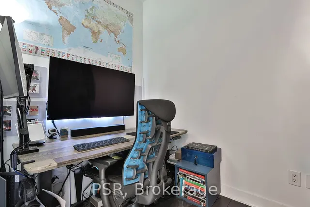 Additional image 22 of 290 Adelaide St Unit 3811