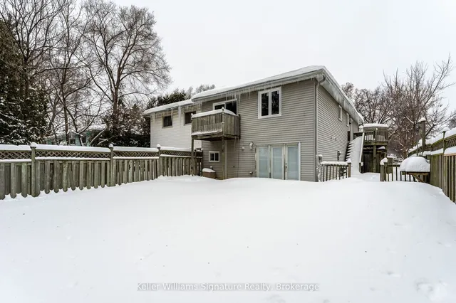 Additional image 24 of 1555 Newlands Cres