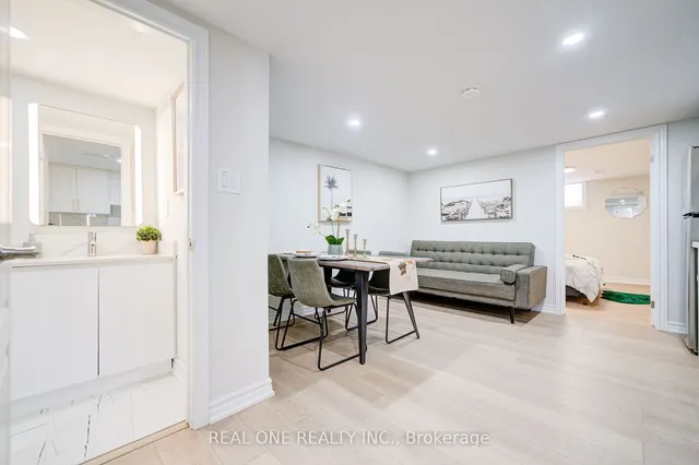 Additional image 26 of 10 Hogan Dr