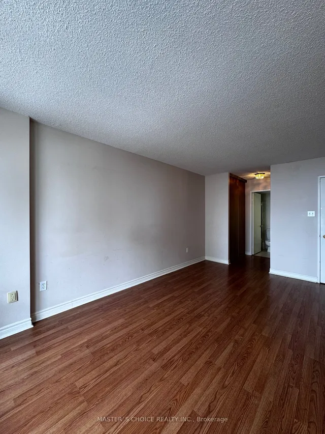 Additional image 36 of 350 Alton Towers Circ Unit 1005