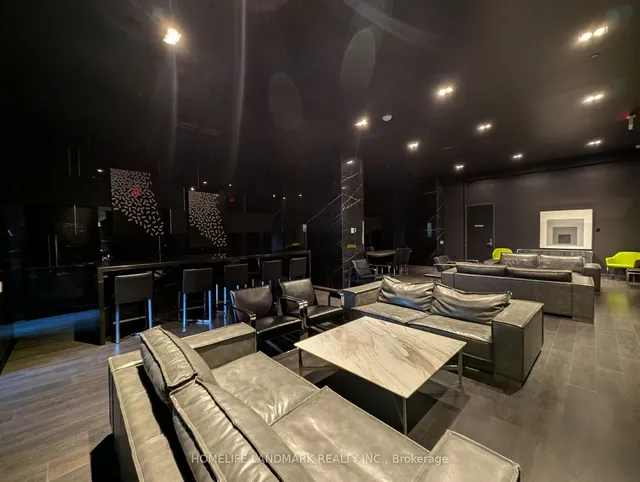 Additional image 9 of 125 Peter St Unit 1104