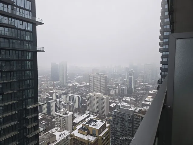 Additional image 10 of 50 Charles St Unit 3912