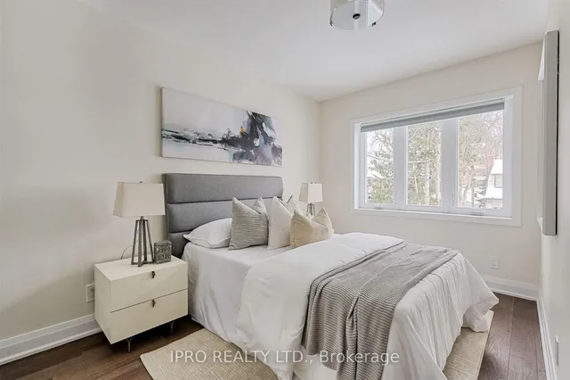 Additional image 25 of 20 THORNHILL Ave