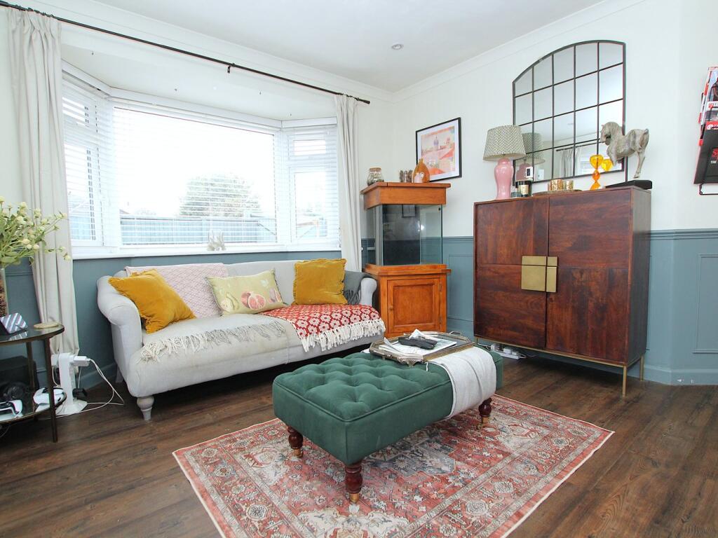 Additional image 30 of Pergin Crescent, Poole, BH17